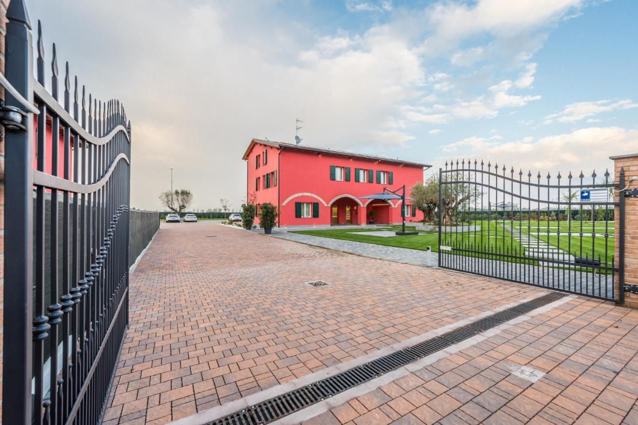 Апарт отель Borgo Degli Ulivi Формиджине Экстерьер фото