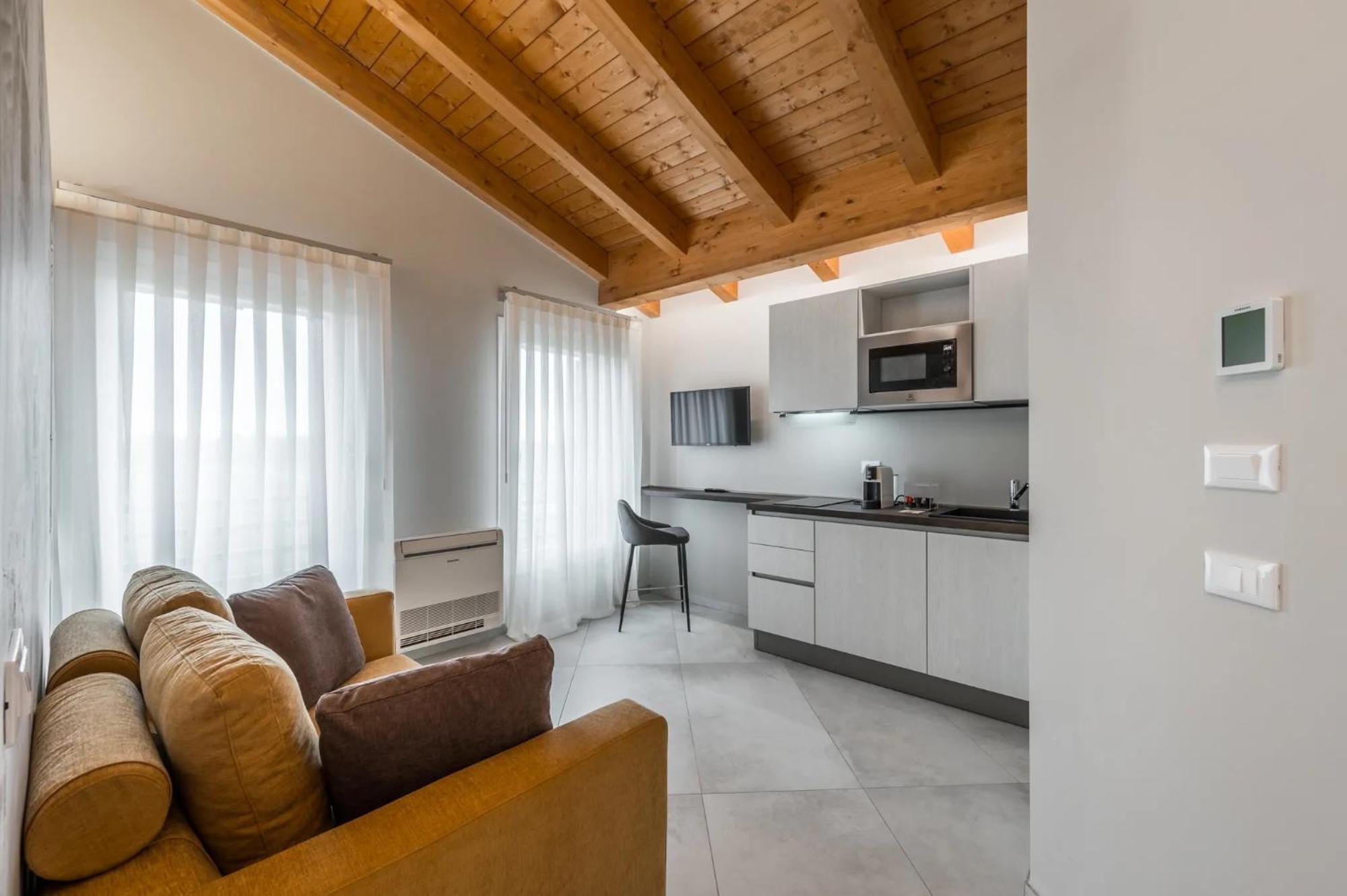 Апарт отель Borgo Degli Ulivi Формиджине Экстерьер фото